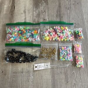 Set of beads for jewelry making